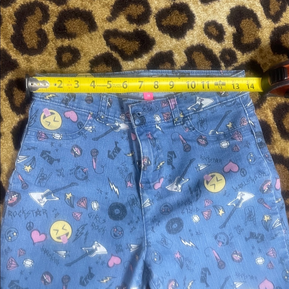 Children’s Place darling emoji jeans - Picture 5 of 8
